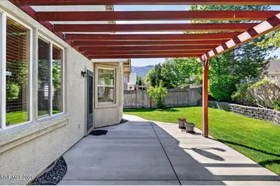10063 Kentfield Place, Reno, NV 89521 - Photo 17