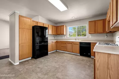 17080 Amethyst Drive, Reno, NV 89508 - Photo 7
