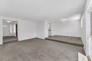 731 Desert View Ct, Sparks, NV 89434 - Photo 5