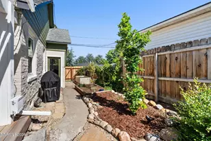 300 Country Club Dr, Reno, NV 89509 - Photo 35