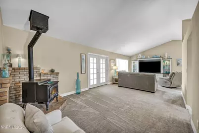 1331 Victoria Drive, Gardnerville, NV 89460 - Photo 9