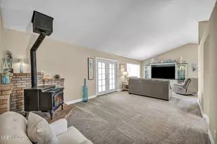 1331 Victoria Dr, Gardnerville, NV 89460 - Photo 9