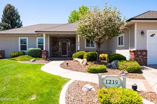 1219 Keepsake Cir, Gardnerville, NV 89460 - Photo 5