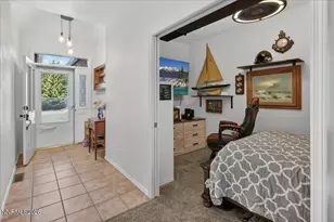 961 Sunup Ct, Indian Hills, NV 89705 - Photo 7