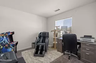 700 Valmy Dr, Reno, NV 89506 - Photo 13