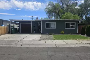 880 Southworth Dr, Reno, NV 89512 - Photo 1