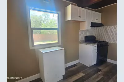 880 Southworth Drive, Reno, NV 89512 - Photo 9