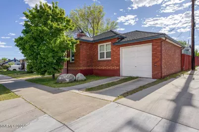 1025 Locust Street, Reno, NV 89502 - Photo 1