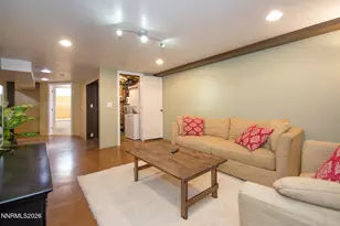 1025 Locust St, Reno, NV 89502 - Photo 11