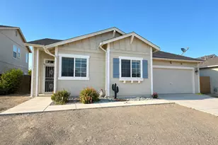 296 Fallen Leaf Ln, Fernley, NV 89408 - Photo 1