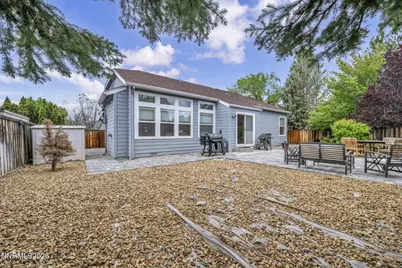 7880 Morro Avenue, Sparks, NV 89436 - Photo 13
