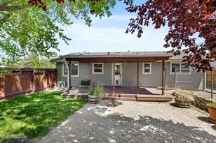 14005 Perlite Dr, Reno, NV 89521 - Photo 17