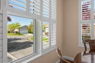 10518 Iron Point Cir, Reno, NV 89521 - Photo 13