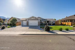 1016 Keystone Ct, Gardnerville, NV 89460 - Photo 3