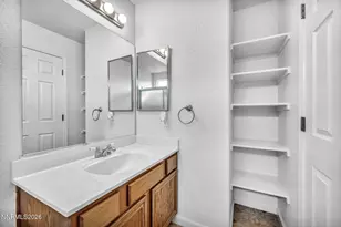 17725 Live Oak Ct, Reno, NV 89508 - Photo 37