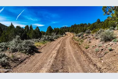 2120 Castle Peak Road, Reno, NV 89521 - Photo 31