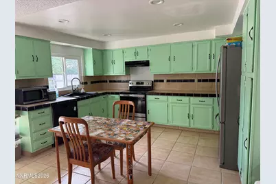 4390 Mira Loma Drive, Reno, NV 89502 - Photo 5