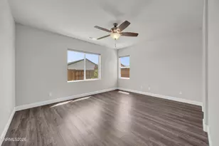 214 Red Oak Dr, Fernley, NV 89408 - Photo 15