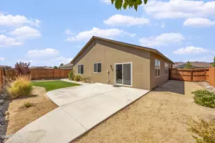 214 Red Oak Dr, Fernley, NV 89408 - Photo 27