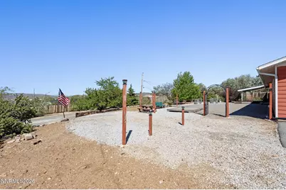 8195 Blackfoot Way, Reno, NV 89506 - Photo 33