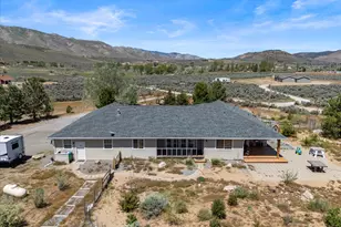 60 Horseshoe Cir, Reno, NV 89508 - Photo 5