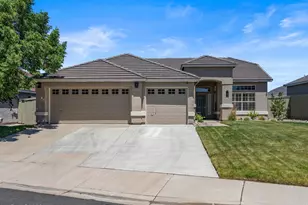 1275 Bernwood Ct, Reno, NV 89521 - Photo 1