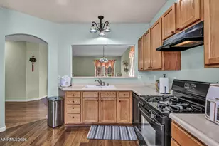 570 Sunrise Cir, Fernley, NV 89408 - Photo 15