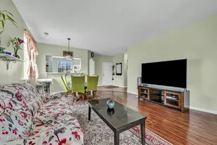 570 Sunrise Cir, Fernley, NV 89408 - Photo 9