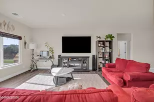 500 Sun Mesa Dr, Sun Valley, NV 89433 - Photo 3