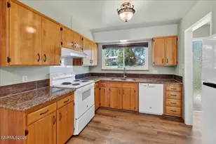 106 Smithridge Park, Reno, NV 89502 - Photo 9