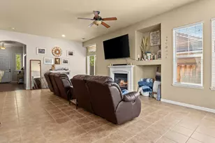 7475 Europa Dr, Sparks, NV 89436 - Photo 7