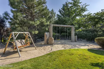 16885 Delacroix, Reno, NV 89511 - Photo 39