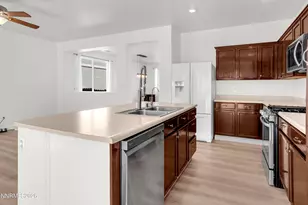 8430 Seal Beach Dr, Reno, NV 89506 - Photo 25
