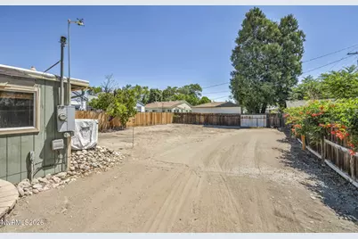 534 13th Street, Sparks, NV 89431 - Photo 39