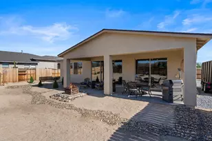 319 Grafton Dr, Sparks, NV 89441 - Photo 43