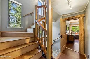 121 Holly Ln, Stateline, NV 89449 - Photo 5