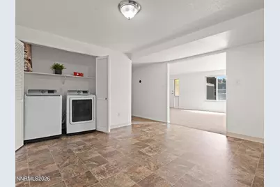 7598 Cumberland Cir Circle, Reno, NV 89511 - Photo 11