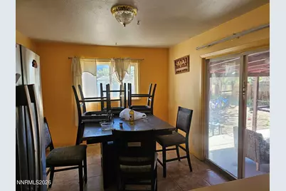 921 Oxford Avenue, Sparks, NV 89431 - Photo 3