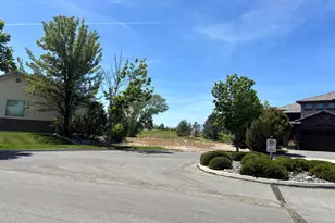6393 Rey Del Sierra Dr, Sparks, NV 89436 - Photo 1