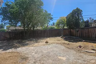 1620 Stewart St, Reno, NV 89502 - Photo 9