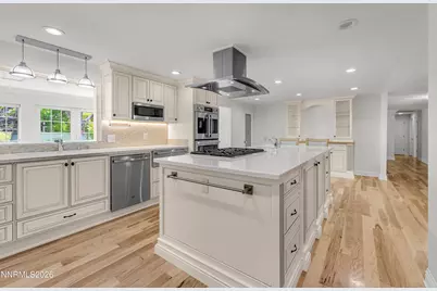 2050 Dant Boulevard, Reno, NV 89509 - Photo 11
