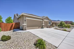 124 Maze Ave, Dayton, NV 89403 - Photo 7