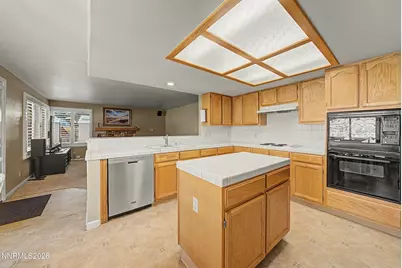 6650 Broadridge Court, Reno, NV 89523 - Photo 15