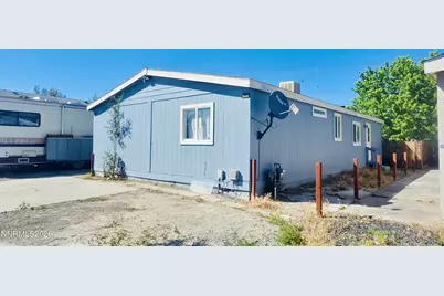 220 Parkland Way, Fernley, NV 89408 - Photo 1