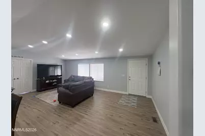220 Parkland Way, Fernley, NV 89408 - Photo 5