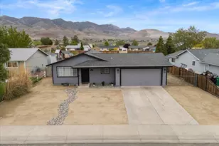 766 Monico Dr, Dayton, NV 89403 - Photo 29