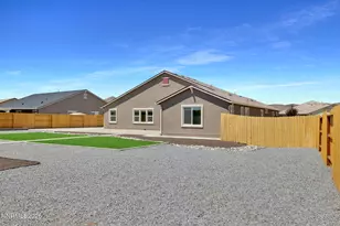 734 Hallow Pointe Dr, Sparks, NV 89441 - Photo 45