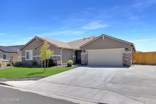 734 Hallow Pointe Dr, Sparks, NV 89441 - Photo 3
