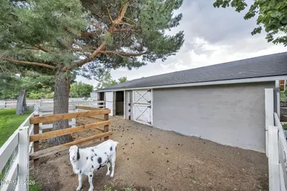 4010 Canyon Drive, Reno, NV 89519 - Photo 33