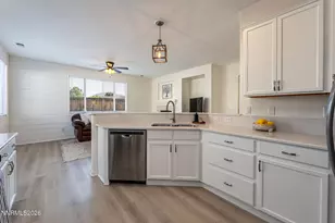 10411 Chadwell Dr, Reno, NV 89521 - Photo 7